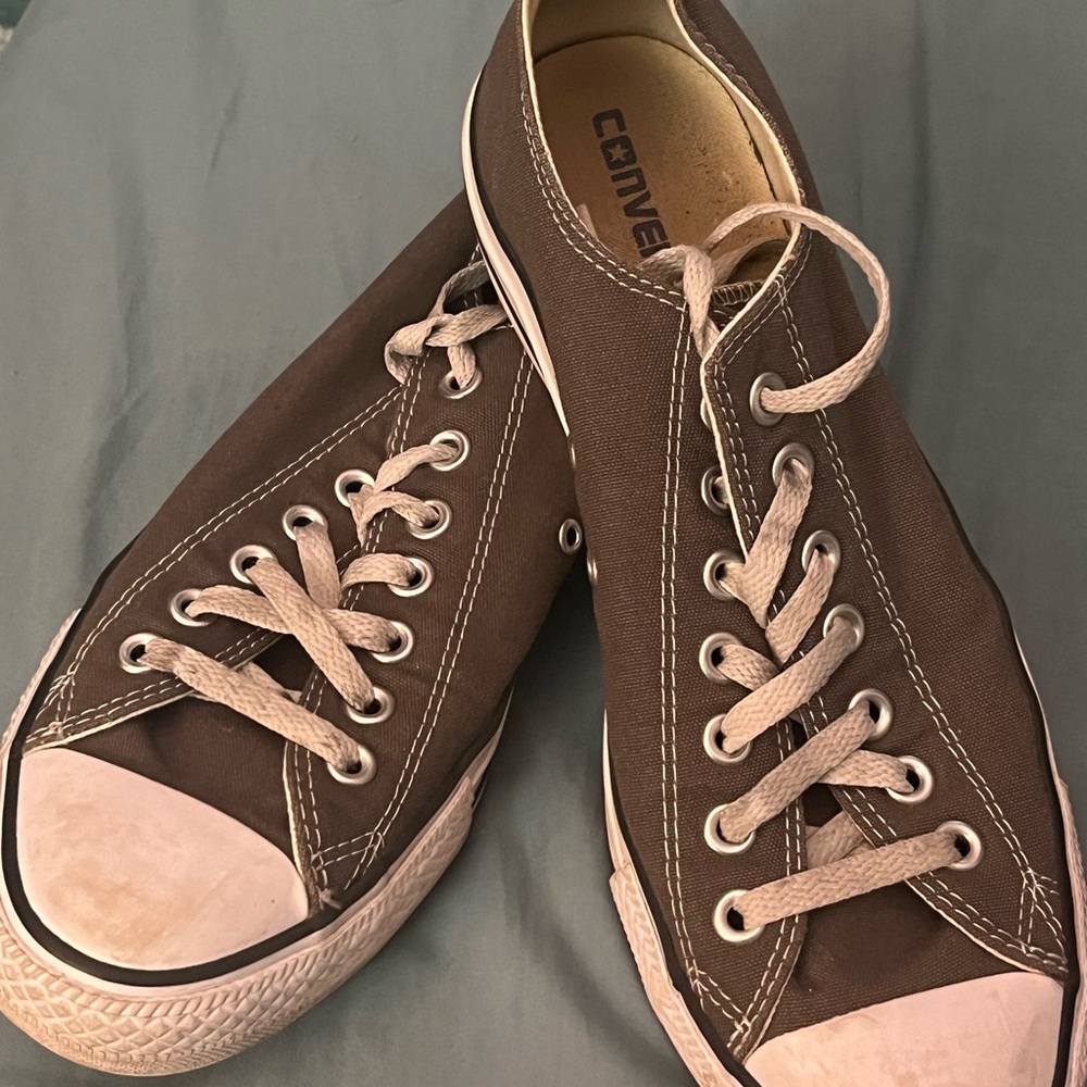 Converse Gray Low Cut Chuck Taylor Sneakers
